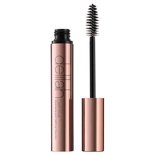 Delilah Definitive Volumizing Mascara Carbon